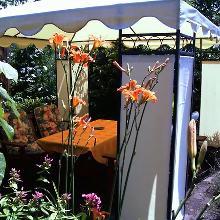 Haus Bauer Gasthof 3*